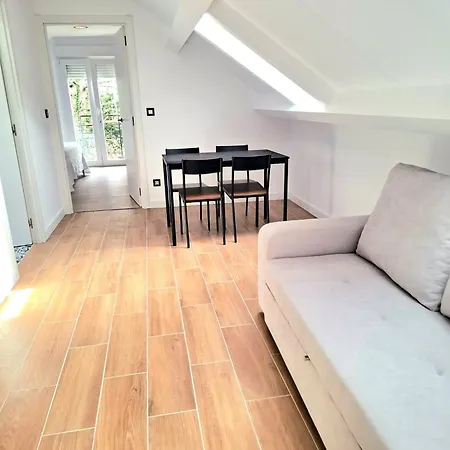 Mar De Nanin Apartmán *